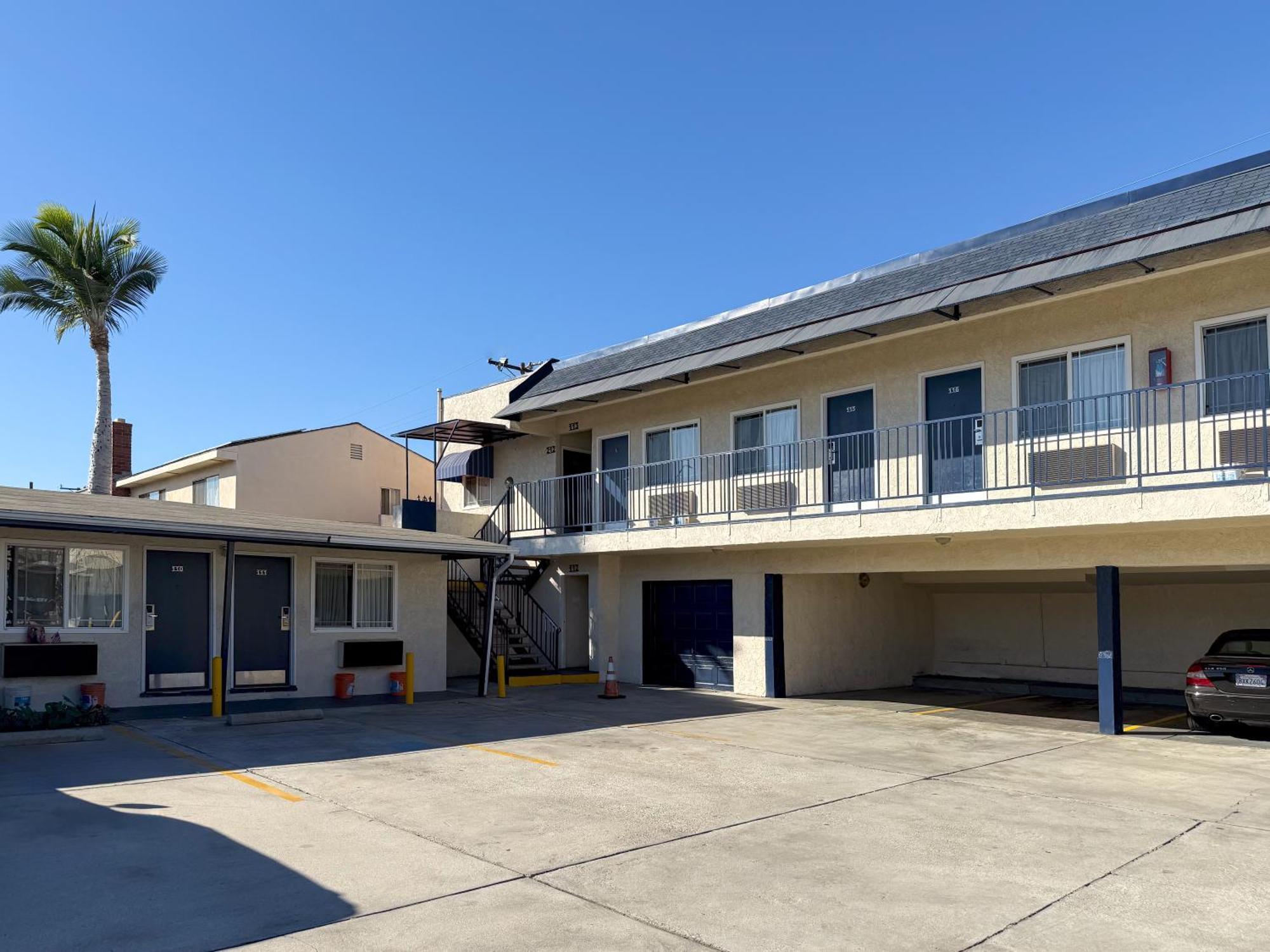 Hiland Motel Long Beach Exterior photo